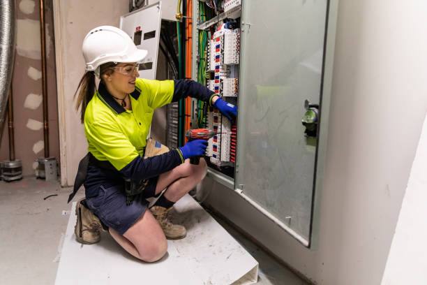 Best Emergency Electrical Repair  in Hinsdale, IL